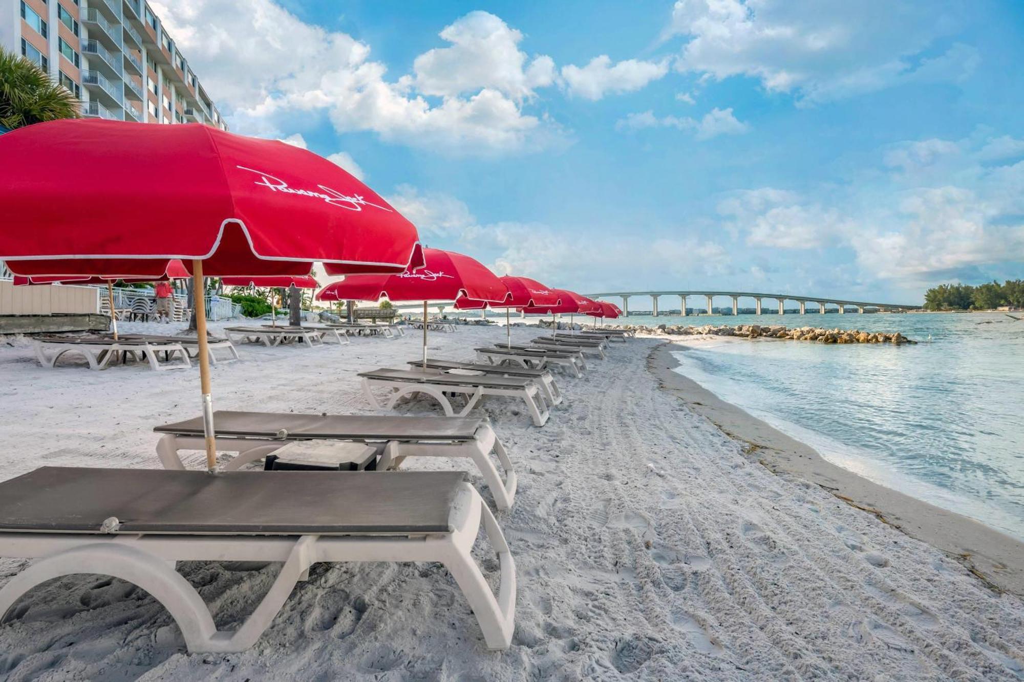 Dolphin Sands Clearwater Beach, Ascend Collection 3*